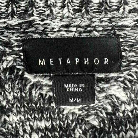 Metaphor Black-White Cable Knit long sleeve Sweater women’s size medium - Picture 6 of 6